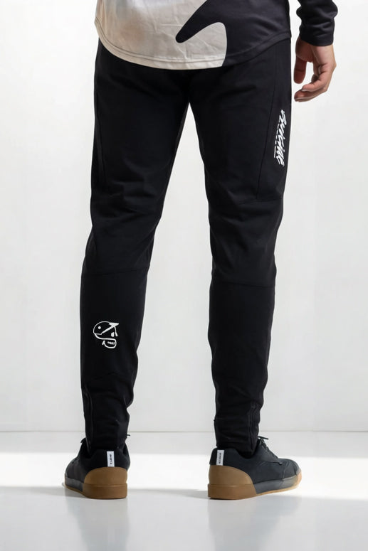 MINIMAL BLACK GRAFFITI PANTS KIDS